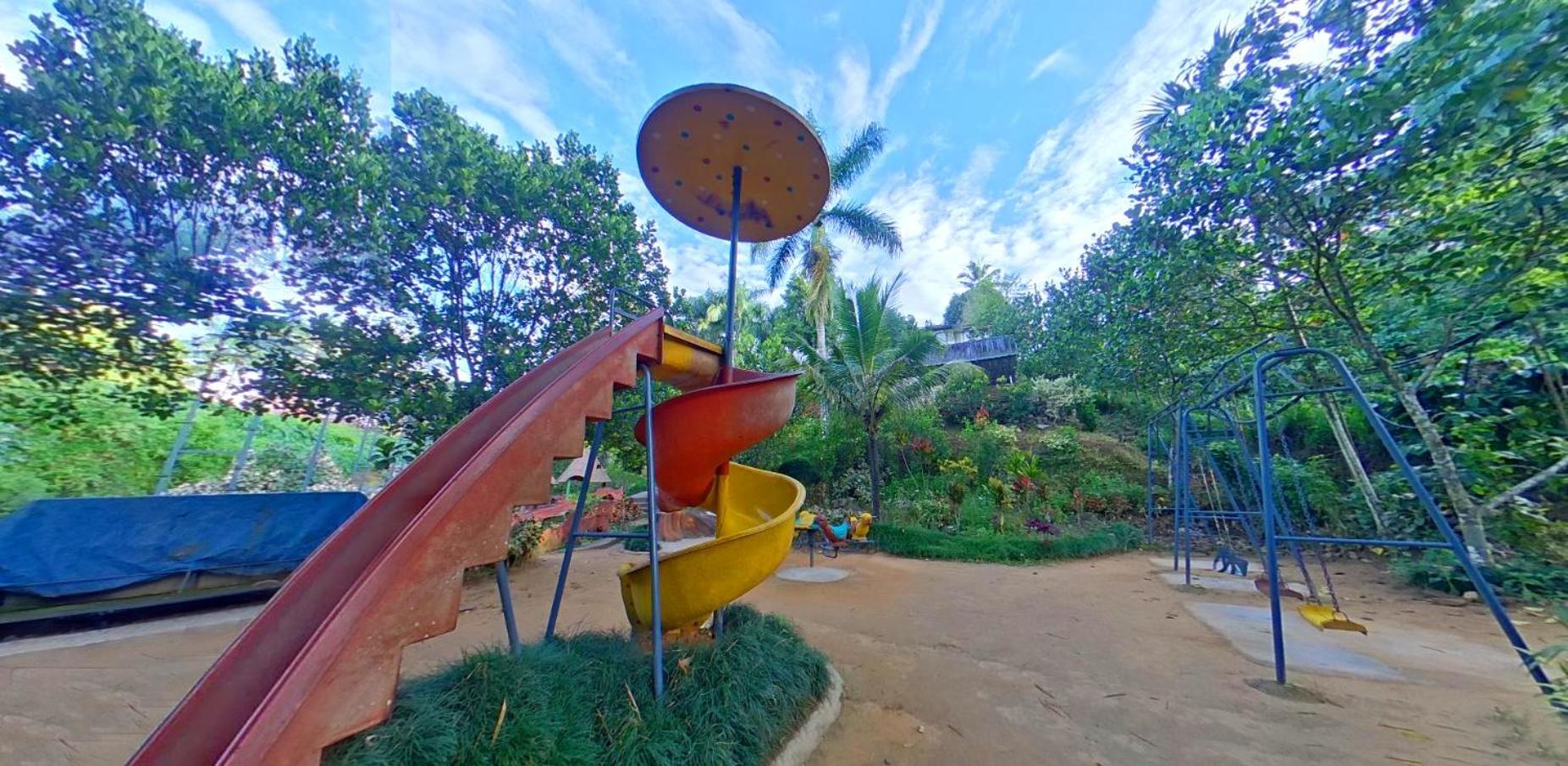Wayanad Royal Stream Bed & Breakfast Kalpatta Dış mekan fotoğraf